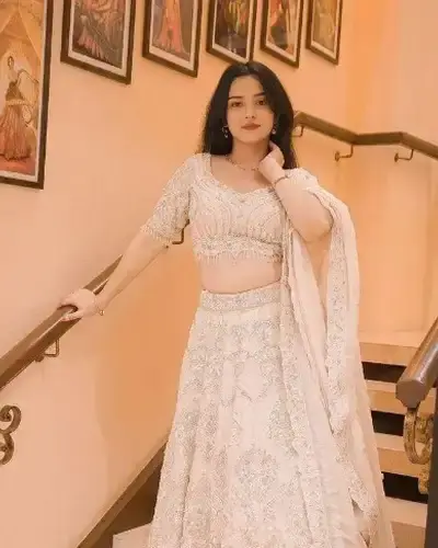 Escort Narayanpur